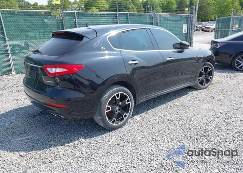 2019 Maserati Levante z USA, uszkodzony, nr VIN ZN661XUA2KX308301